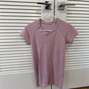 lululemon swiftly short sleeve size 6